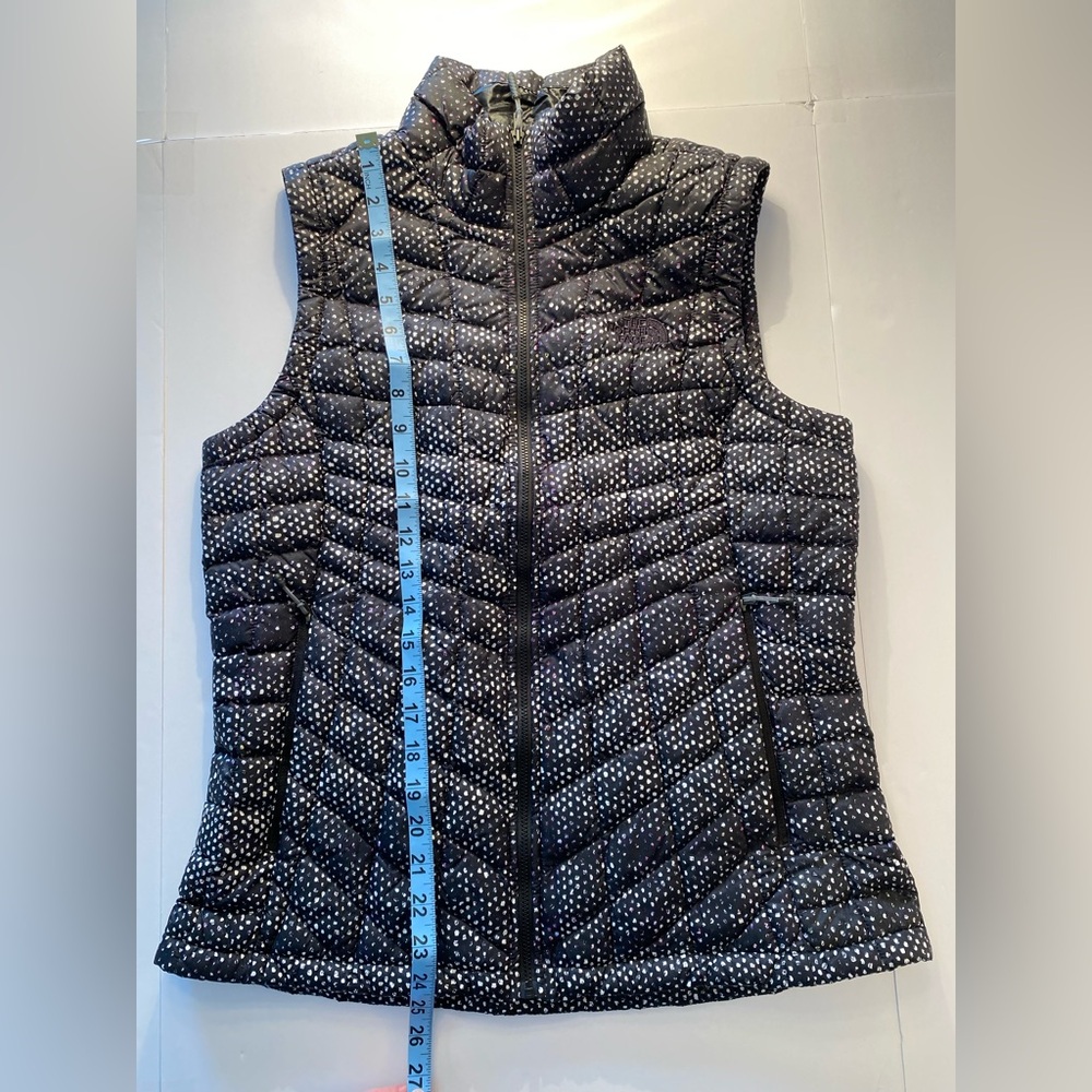 The North Face Womens Medium Black/polka dot/speckled vest - Picture 8 of 9